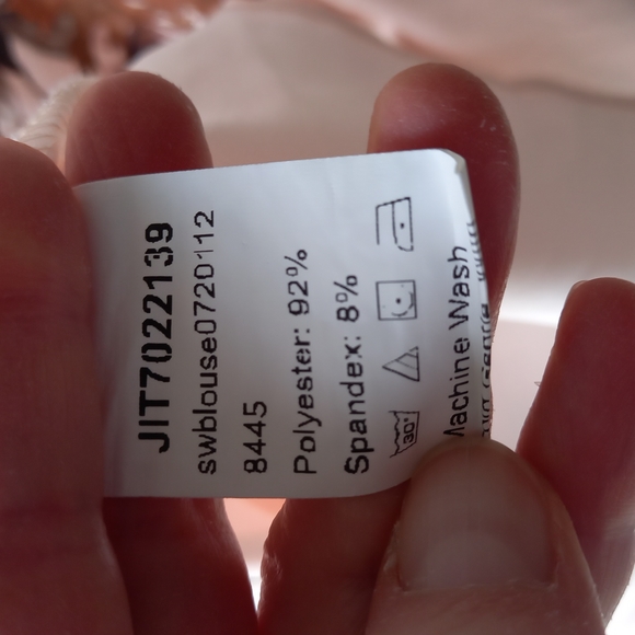 Shein curve Floral blouse - Picture 4 of 4